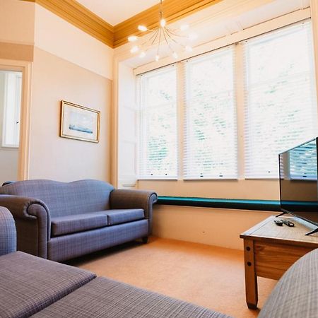Atholl Apartment - A Unique Apartment In Countryside Park With Wifi And Access To Pool And Bar Perth Exterior photo